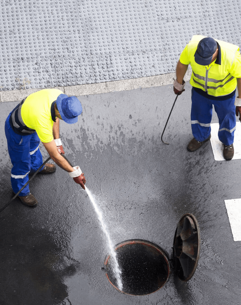 Hydro jetting drain cleaning service